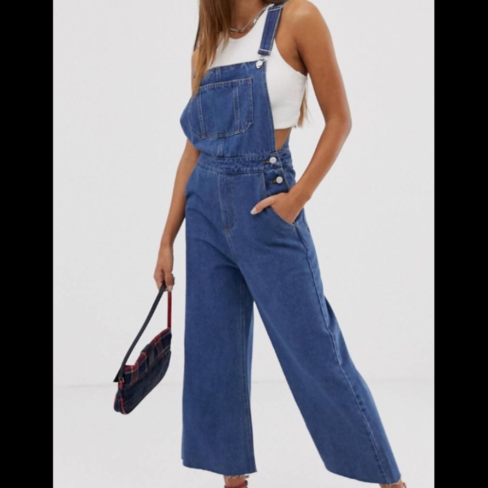 Boohoo wide leg overalls in denim blue